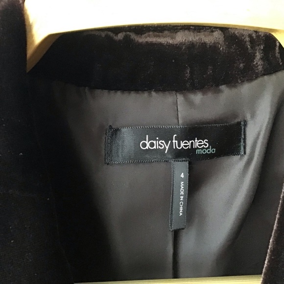 Daisy Fuentes dark brown velvet blazer size 4 - Picture 5 of 7